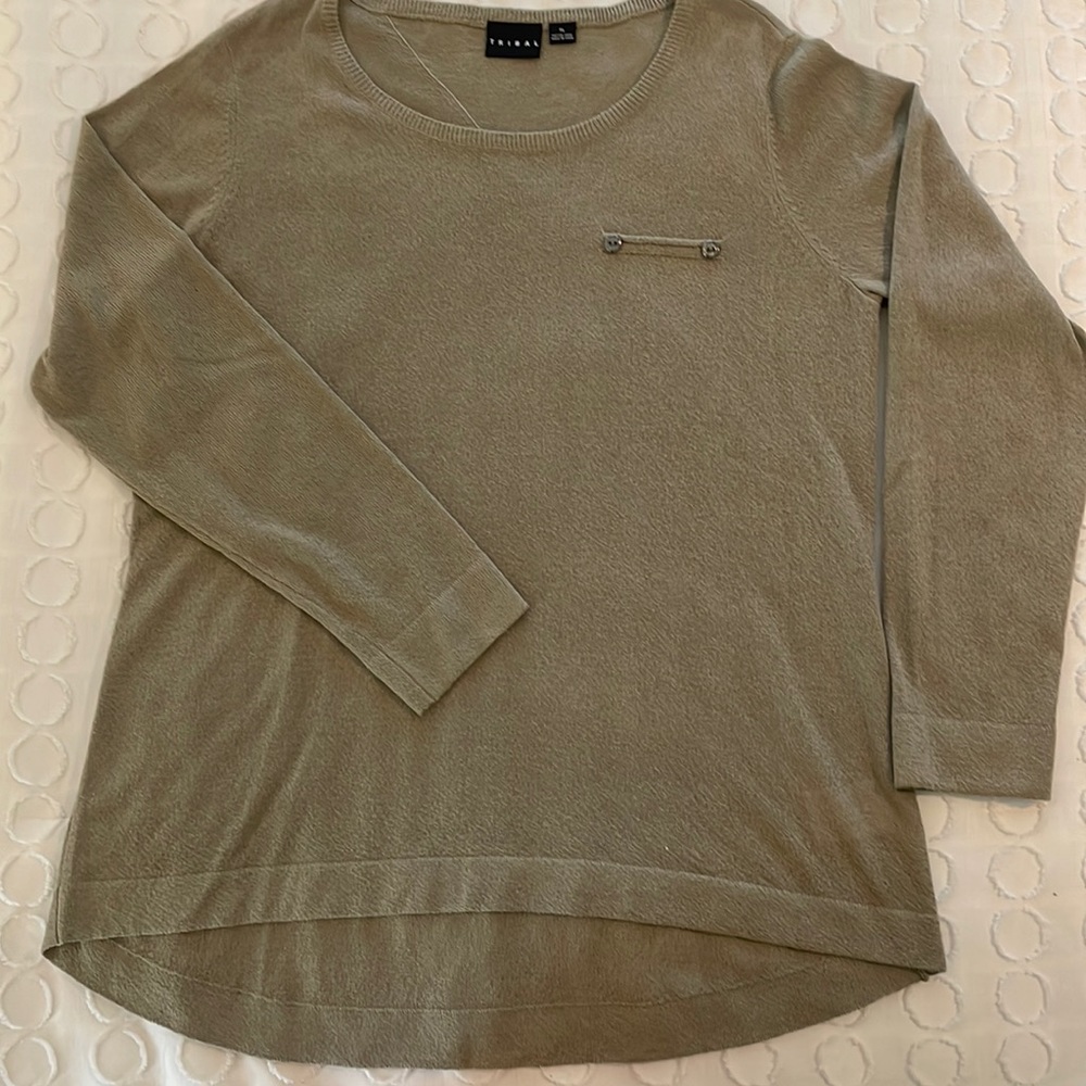 Tribal acrylic/nylon olive green tunic top
